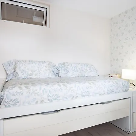 Home2book Sunny Escape, Pool & In Caletillas شقة